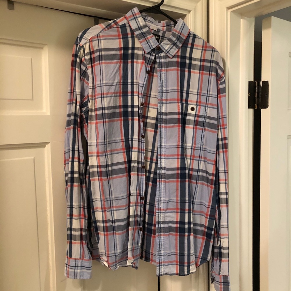 Express Men’s Fitted Button-Down Shirt